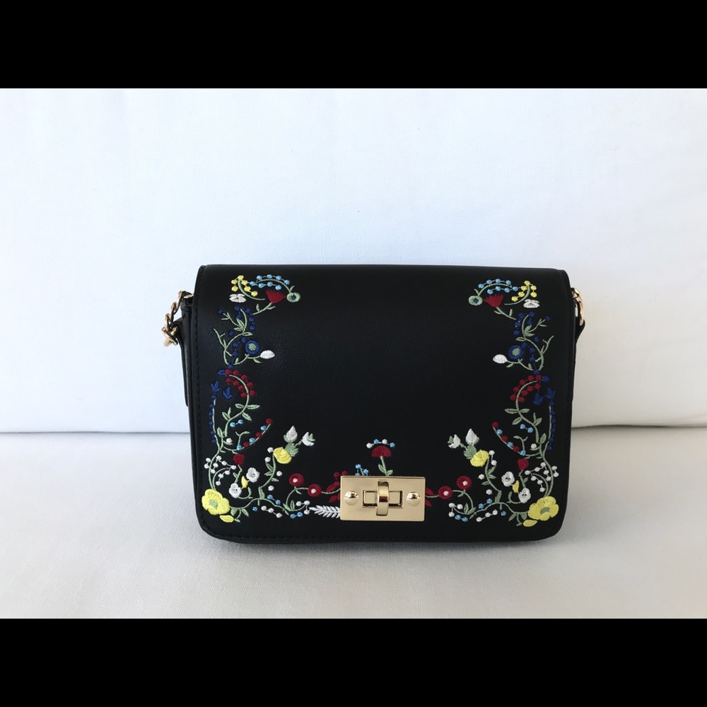 NEW Forever 21 Faux Leather Cross Body Purse